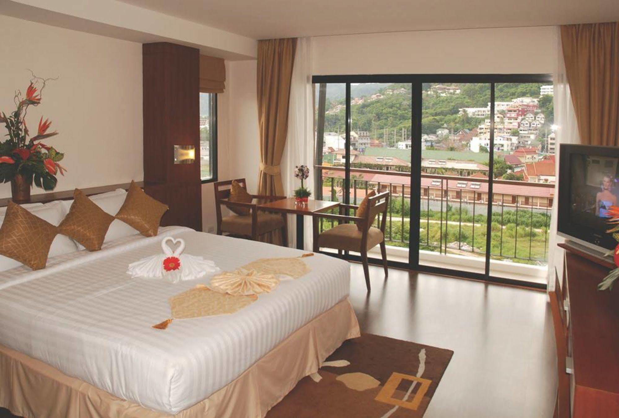 Hiran Residence Patong Εξωτερικό φωτογραφία